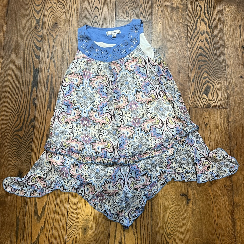 A multicolored dress for a size 6